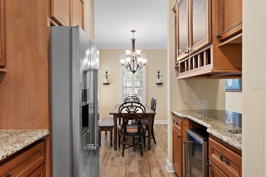 For Sale: $1,650,000 (3 beds, 3 baths, 2934 Square Feet)