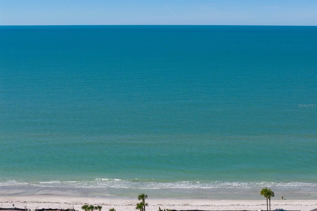 For Sale: $1,650,000 (3 beds, 3 baths, 2934 Square Feet)