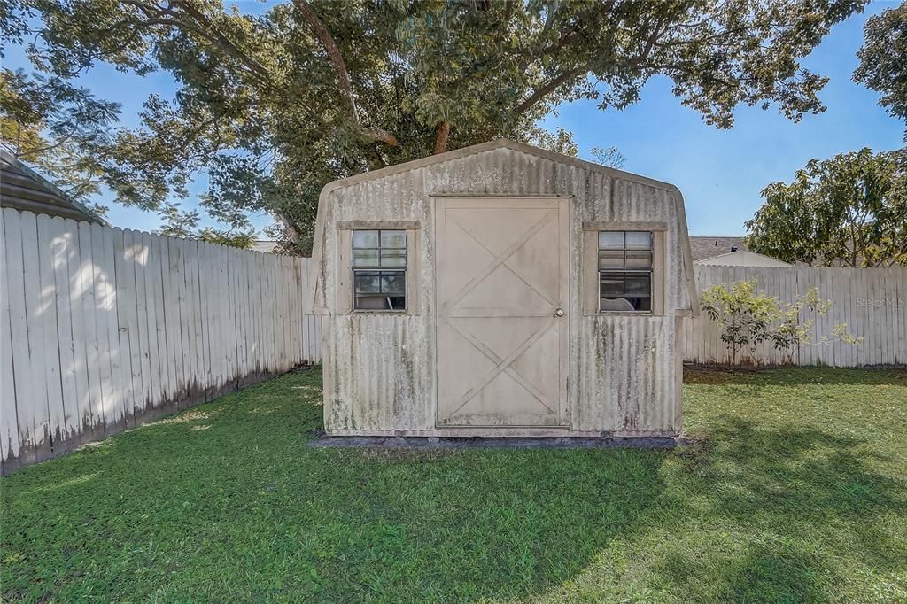 合同活跃: $315,000 (3 贝兹, 2 浴室, 1118 平方英尺)