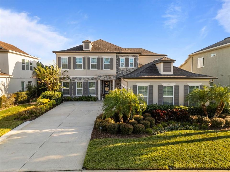 待售: $1,100,000 (6 贝兹, 5 浴室, 3460 平方英尺)