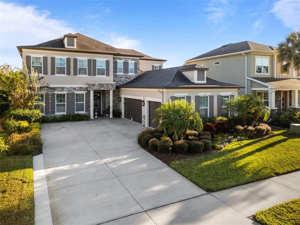 待售: $1,100,000 (6 贝兹, 5 浴室, 3460 平方英尺)