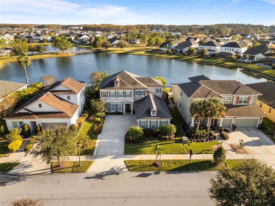 待售: $1,100,000 (6 贝兹, 5 浴室, 3460 平方英尺)