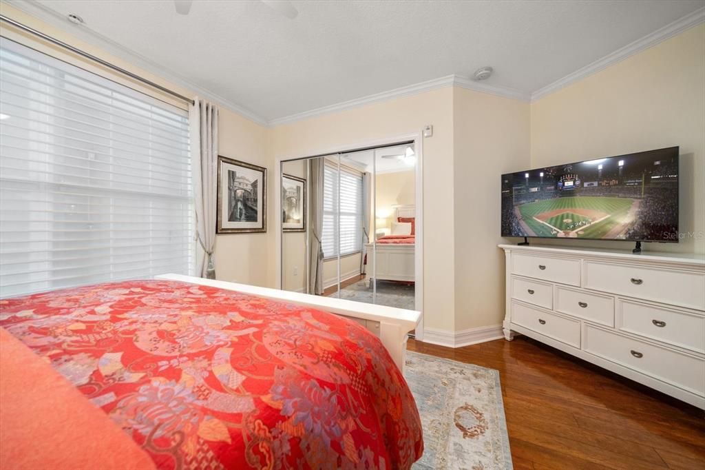 For Sale: $1,230,000 (3 beds, 2 baths, 1828 Square Feet)