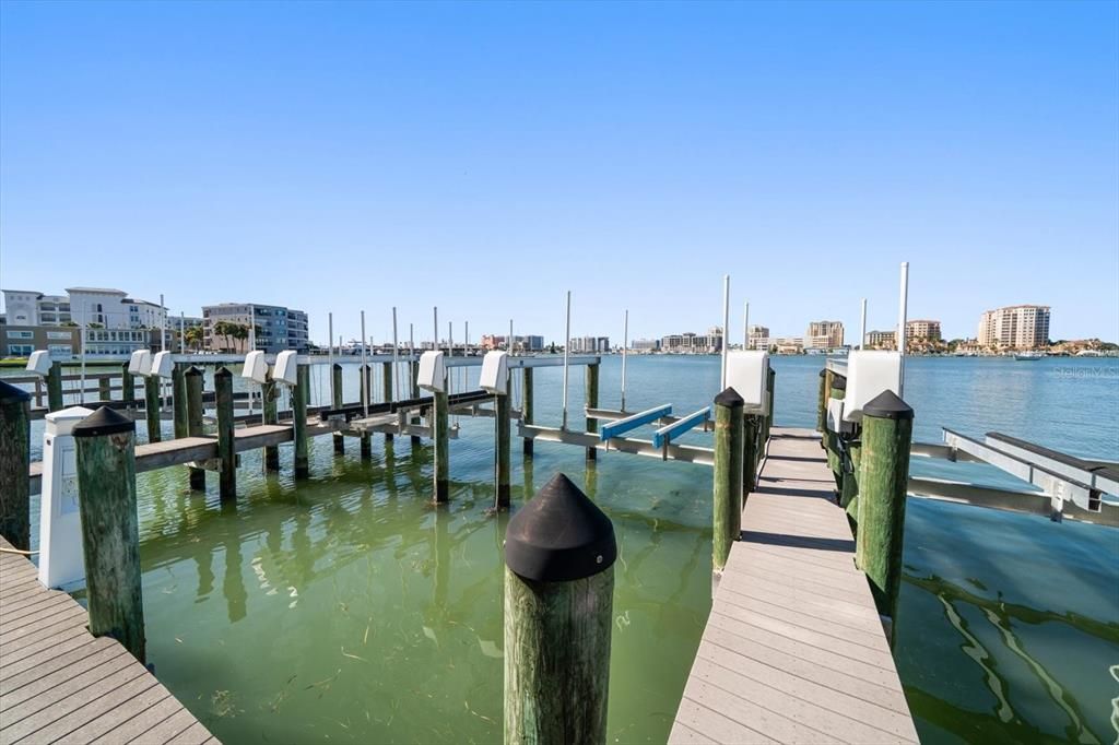 For Sale: $1,230,000 (3 beds, 2 baths, 1828 Square Feet)