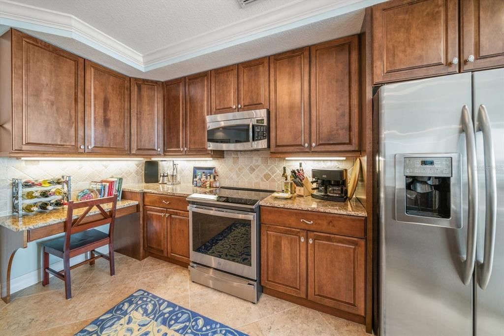 For Sale: $1,230,000 (3 beds, 2 baths, 1828 Square Feet)