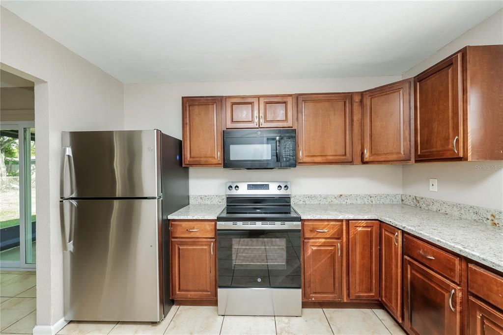 Active With Contract: $309,000 (4 beds, 2 baths, 1280 Square Feet)