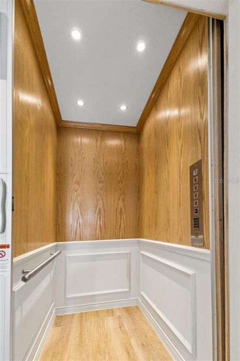 En Venta: $1,650,000 (4 camas, 3 baños, 3226 Pies cuadrados)