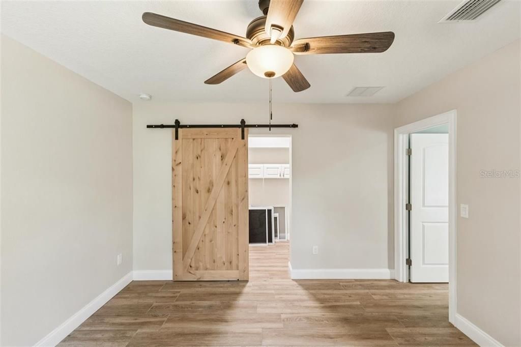 En Venta: $1,650,000 (4 camas, 3 baños, 3226 Pies cuadrados)