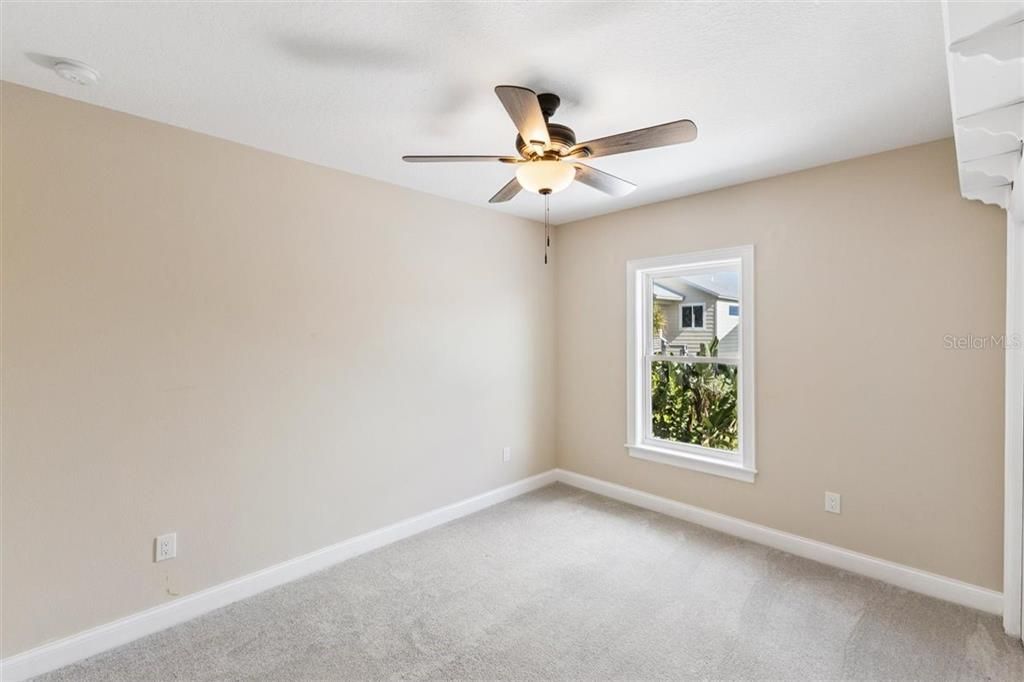 En Venta: $1,650,000 (4 camas, 3 baños, 3226 Pies cuadrados)