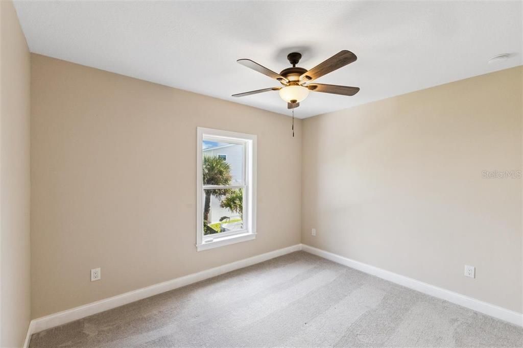 En Venta: $1,650,000 (4 camas, 3 baños, 3226 Pies cuadrados)