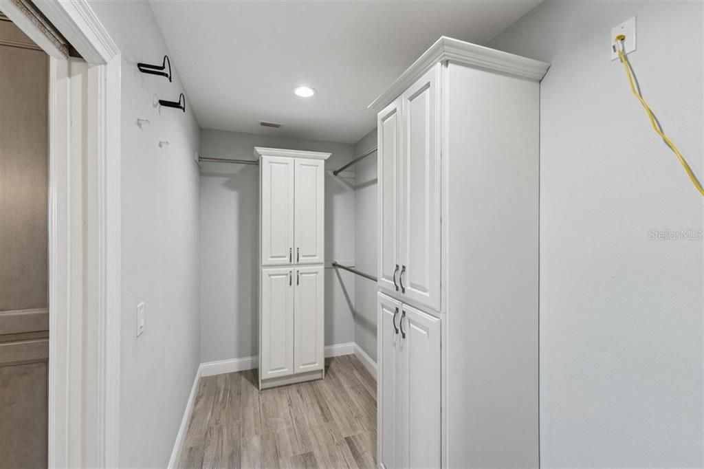 En Venta: $1,650,000 (4 camas, 3 baños, 3226 Pies cuadrados)