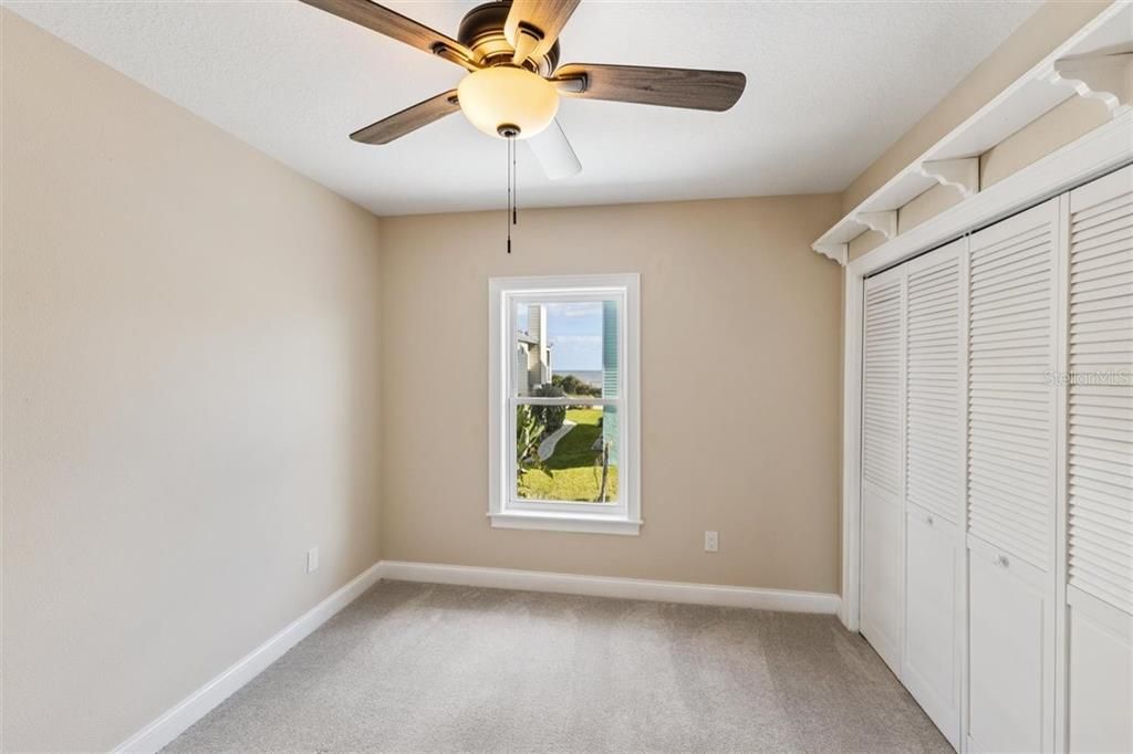 En Venta: $1,650,000 (4 camas, 3 baños, 3226 Pies cuadrados)