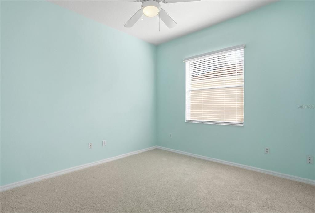 For Sale: $335,000 (3 beds, 2 baths, 1751 Square Feet)