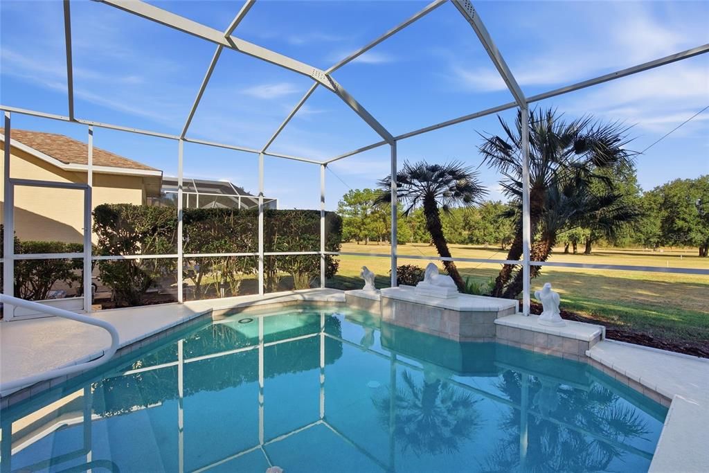 For Sale: $335,000 (3 beds, 2 baths, 1751 Square Feet)