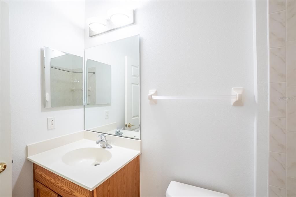 待售: $265,000 (3 贝兹, 2 浴室, 1377 平方英尺)