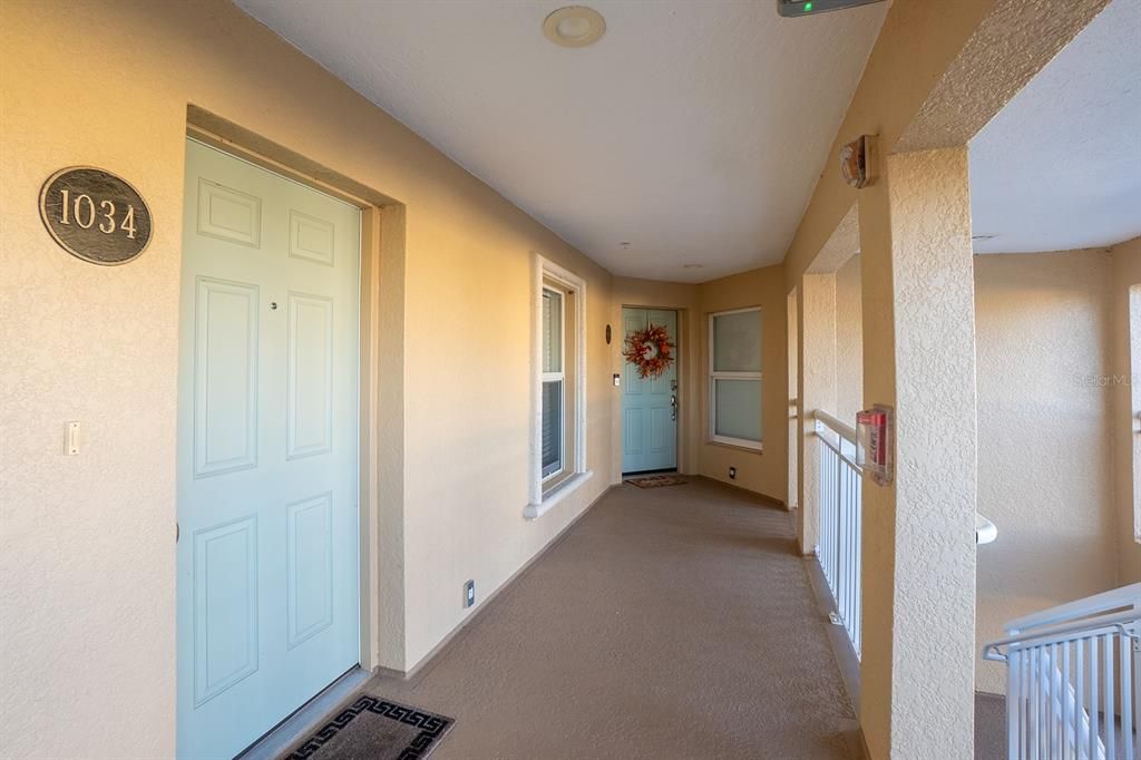 待售: $265,000 (3 贝兹, 2 浴室, 1377 平方英尺)