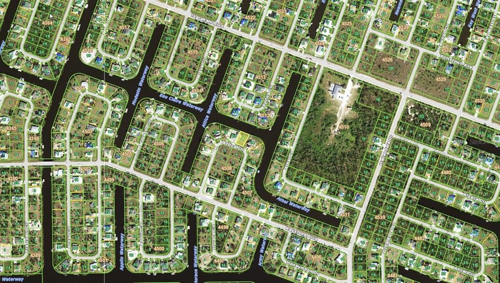 待售: $115,000 (0.24 acres)