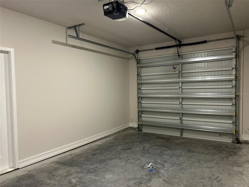 For Rent: $2,295 (3 beds, 2 baths, 1898 Square Feet)