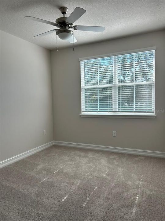 For Rent: $2,295 (3 beds, 2 baths, 1898 Square Feet)