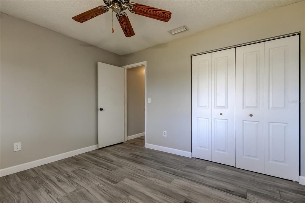 En Venta: $454,900 (3 camas, 2 baños, 1560 Pies cuadrados)