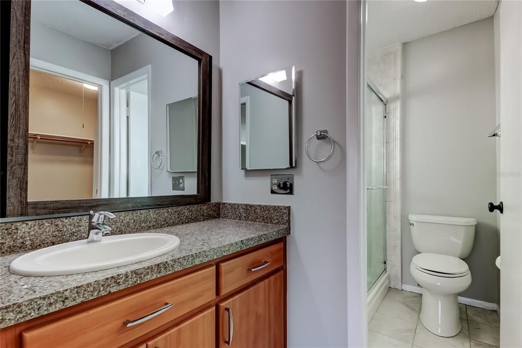 En Venta: $454,900 (3 camas, 2 baños, 1560 Pies cuadrados)