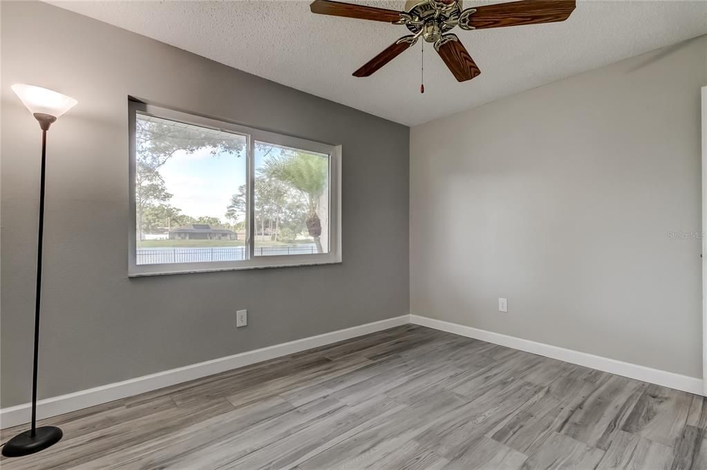 En Venta: $454,900 (3 camas, 2 baños, 1560 Pies cuadrados)