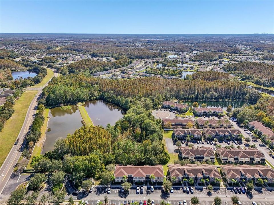 На продажу: $229,999 (2 спален, 2 ванн, 1161 Квадратных фут)