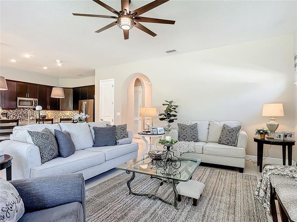 待售: $669,000 (3 贝兹, 2 浴室, 1991 平方英尺)