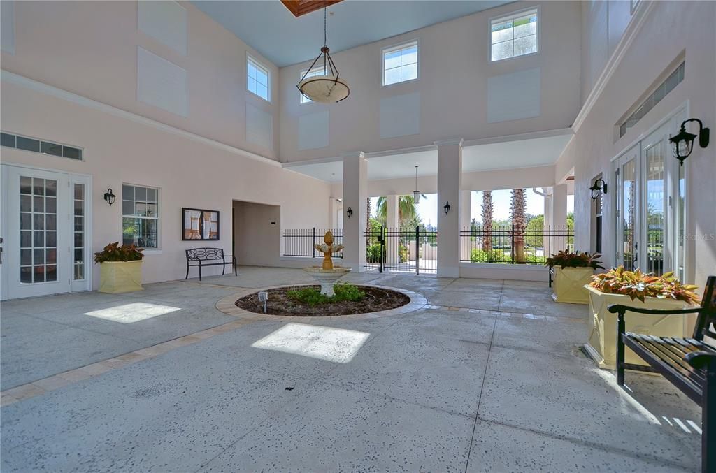 合同活跃: $505,000 (3 贝兹, 2 浴室, 2053 平方英尺)