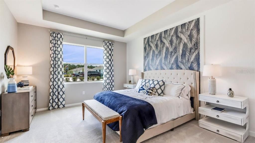 Active With Contract: $339,990 (3 beds, 2 baths, 1565 Square Feet)