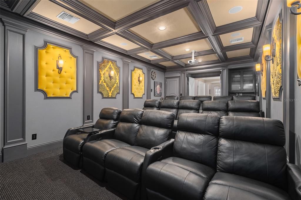 En Venta: $2,350,000 (8 camas, 8 baños, 7360 Pies cuadrados)