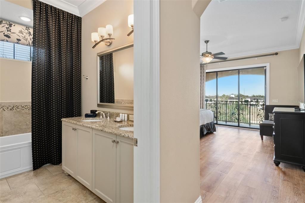 En Venta: $2,350,000 (8 camas, 8 baños, 7360 Pies cuadrados)