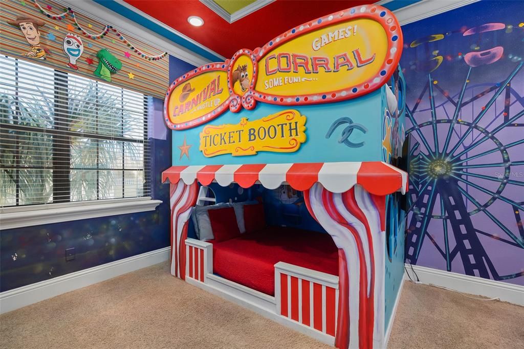 En Venta: $2,350,000 (8 camas, 8 baños, 7360 Pies cuadrados)