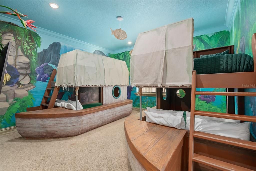 En Venta: $2,350,000 (8 camas, 8 baños, 7360 Pies cuadrados)