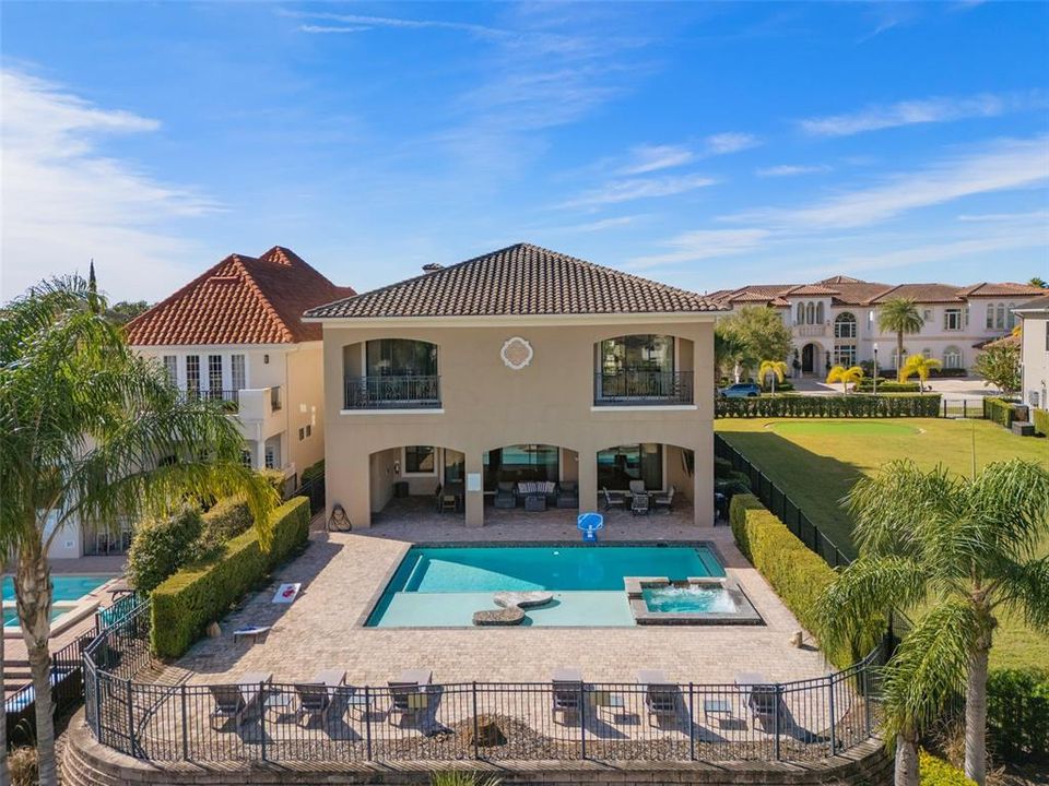 En Venta: $2,350,000 (8 camas, 8 baños, 7360 Pies cuadrados)