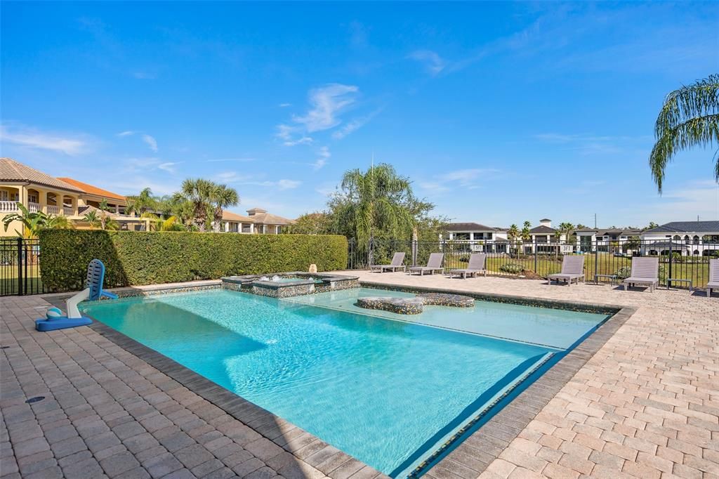 En Venta: $2,350,000 (8 camas, 8 baños, 7360 Pies cuadrados)