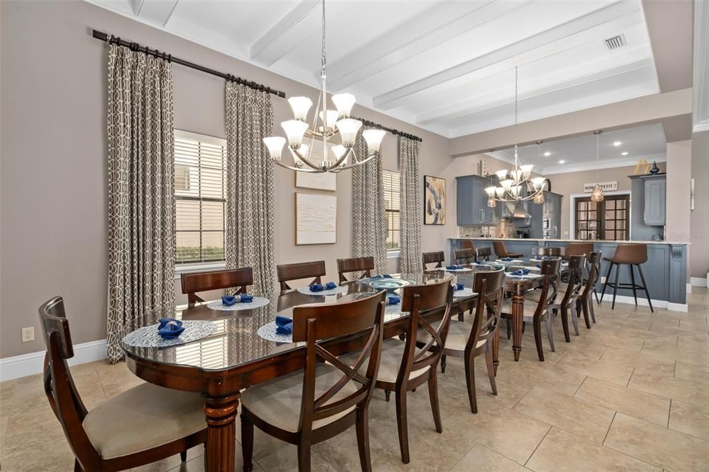 En Venta: $2,350,000 (8 camas, 8 baños, 7360 Pies cuadrados)