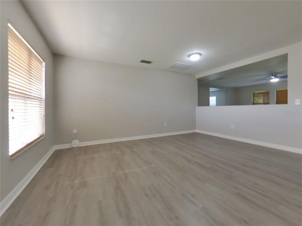 Active With Contract: $2,809 (4 beds, 3 baths, 3290 Square Feet)