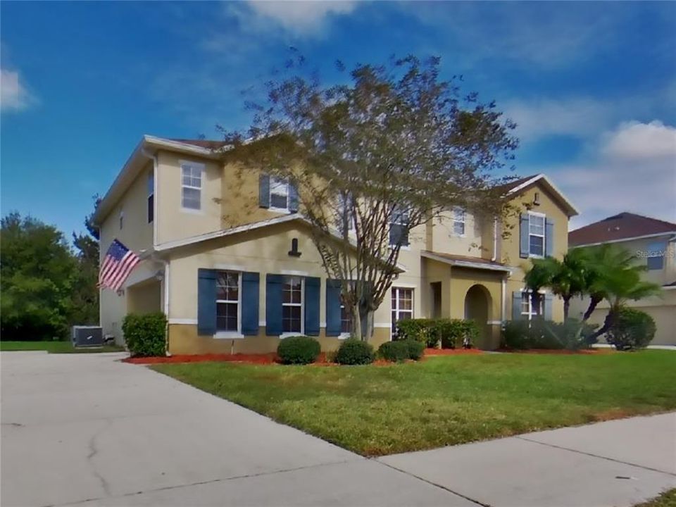 Active With Contract: $2,809 (4 beds, 3 baths, 3290 Square Feet)