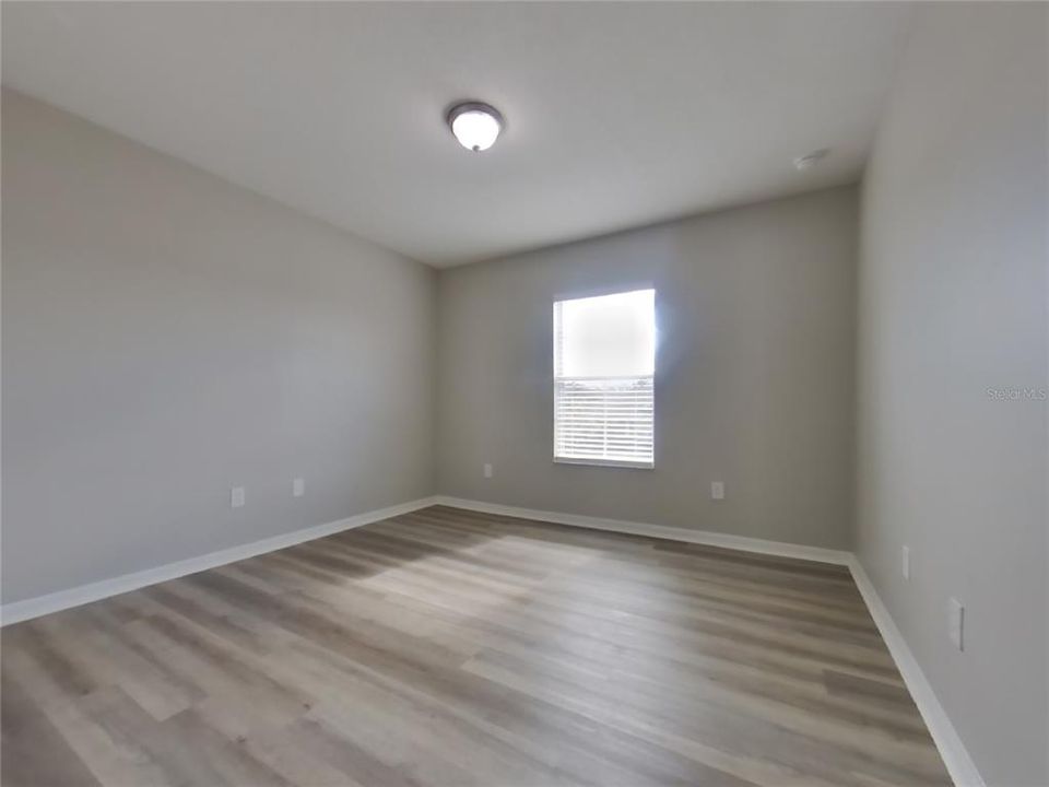 Active With Contract: $2,809 (4 beds, 3 baths, 3290 Square Feet)