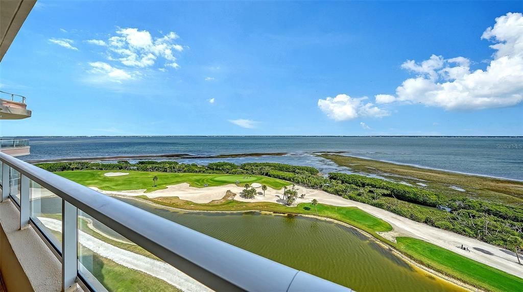 Под контрактом: $2,000,000 (3 спален, 2 ванн, 2550 Квадратных фут)