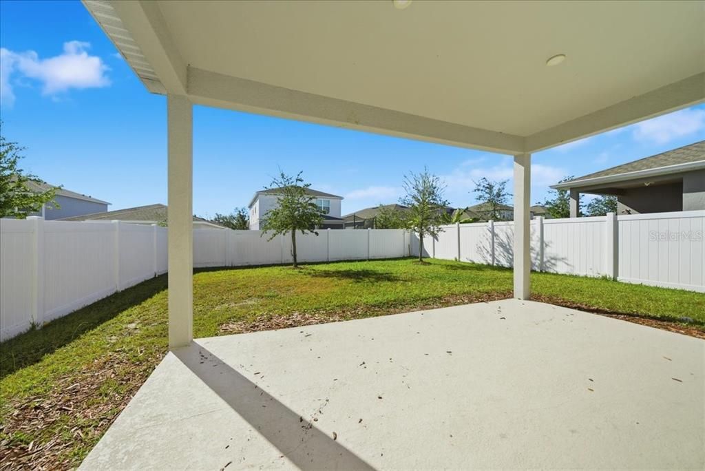 На продажу: $429,900 (5 спален, 3 ванн, 2370 Квадратных фут)