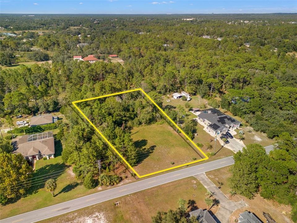 待售: $67,000 (1.04 acres)