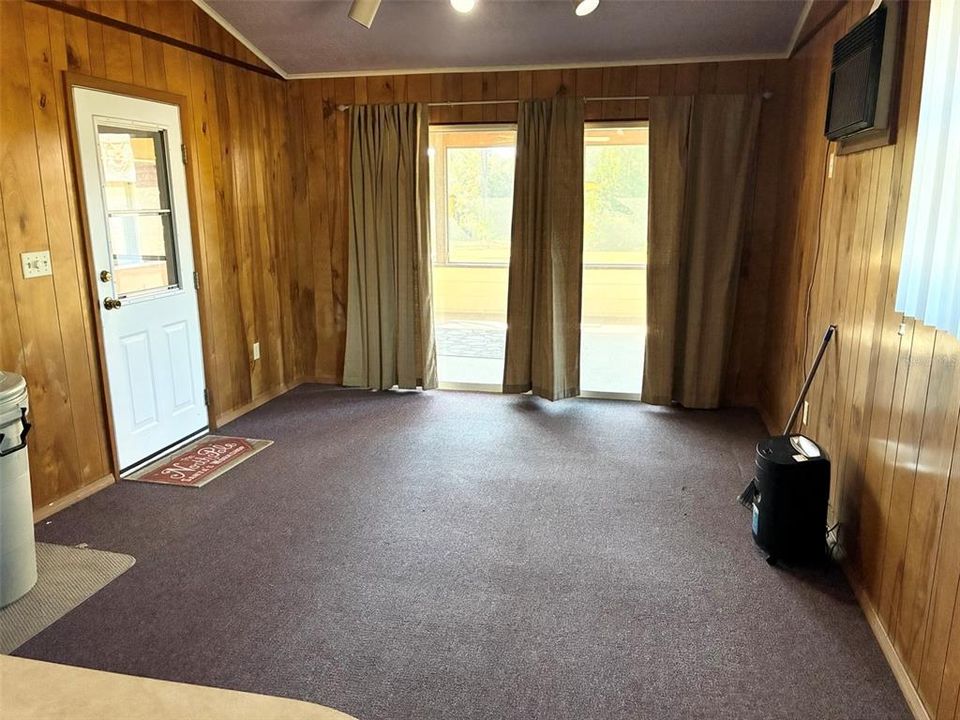 For Sale: $394,000 (2 beds, 2 baths, 1839 Square Feet)