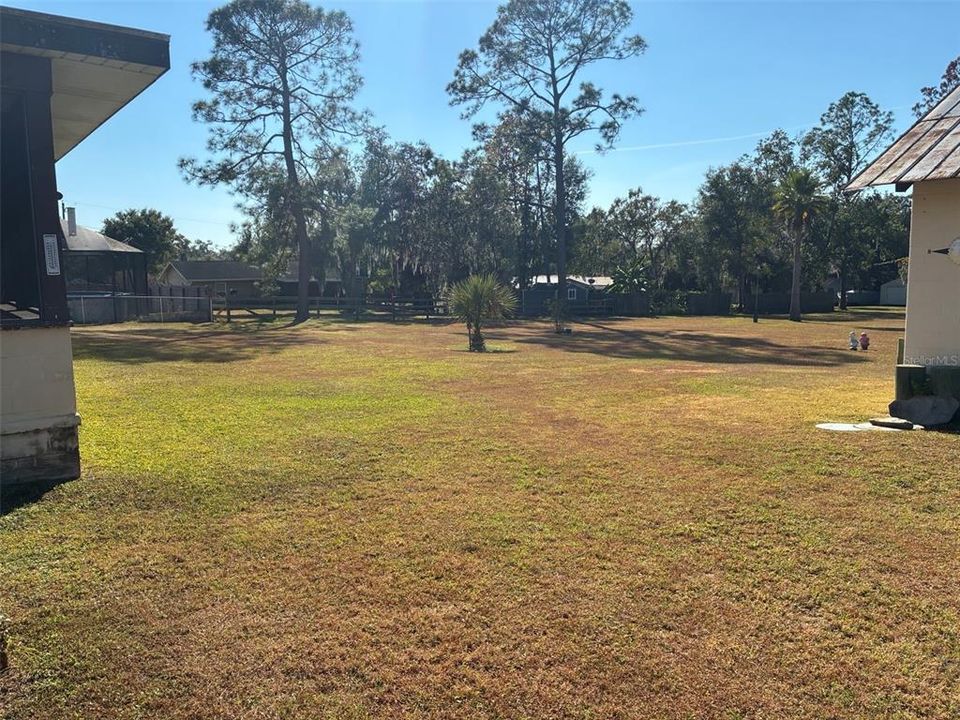 For Sale: $394,000 (2 beds, 2 baths, 1839 Square Feet)