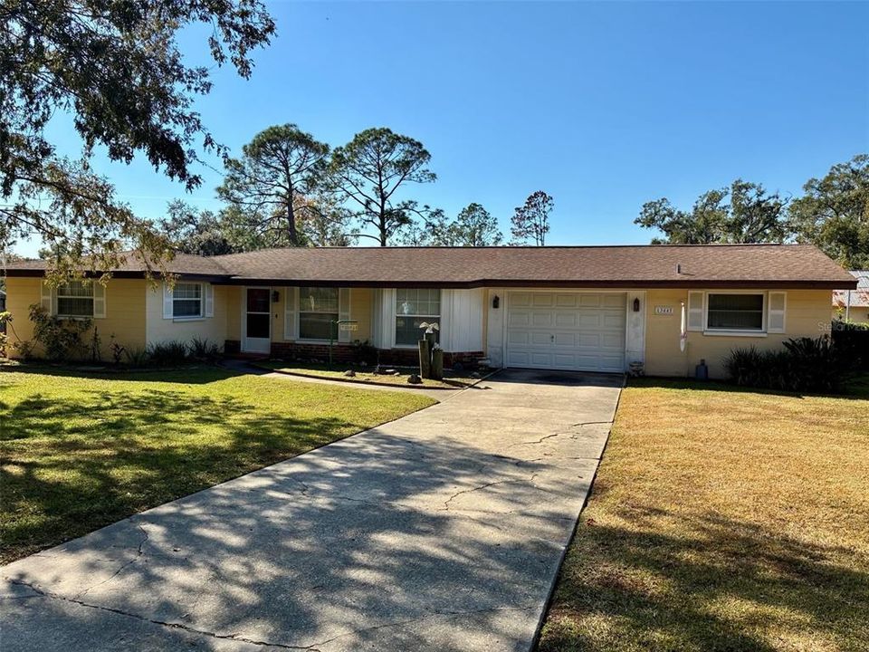 For Sale: $394,000 (2 beds, 2 baths, 1839 Square Feet)