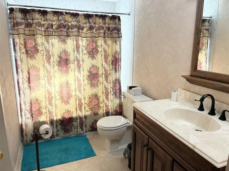 For Sale: $394,000 (2 beds, 2 baths, 1839 Square Feet)