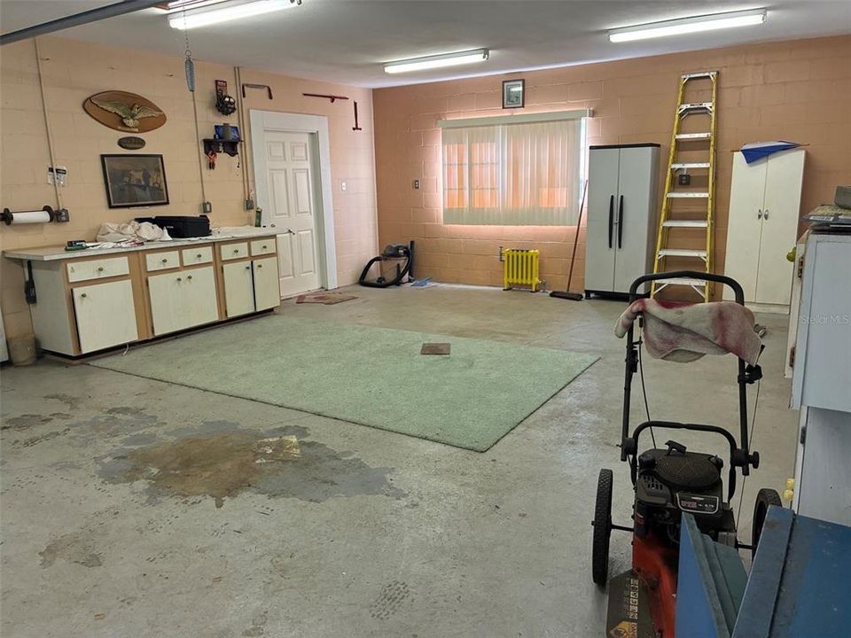 For Sale: $394,000 (2 beds, 2 baths, 1839 Square Feet)