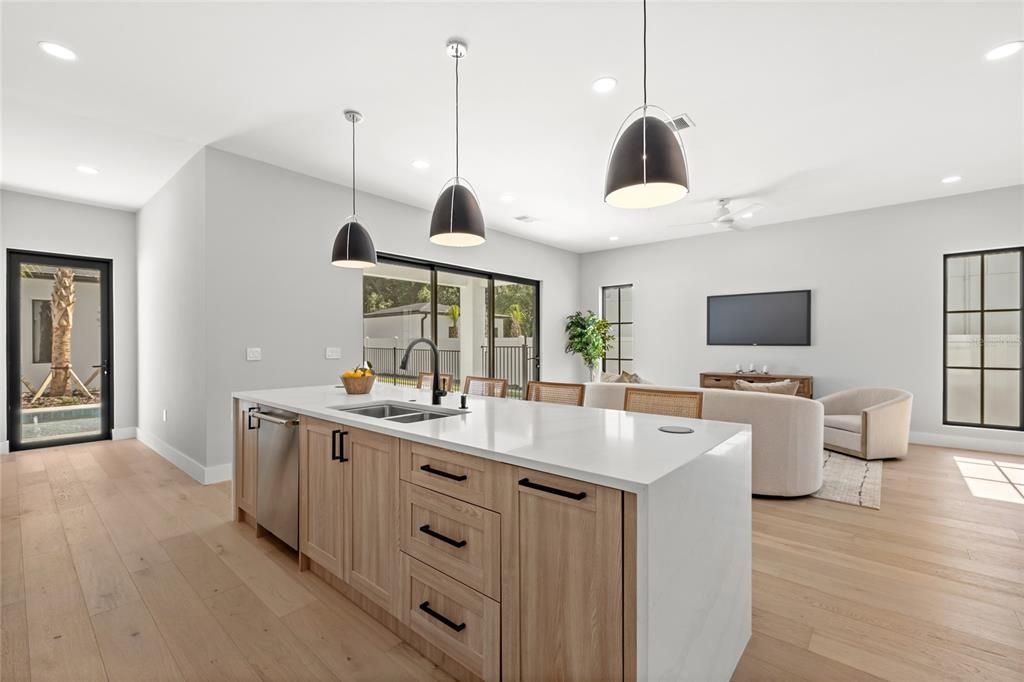 待售: $1,349,000 (5 贝兹, 4 浴室, 3632 平方英尺)