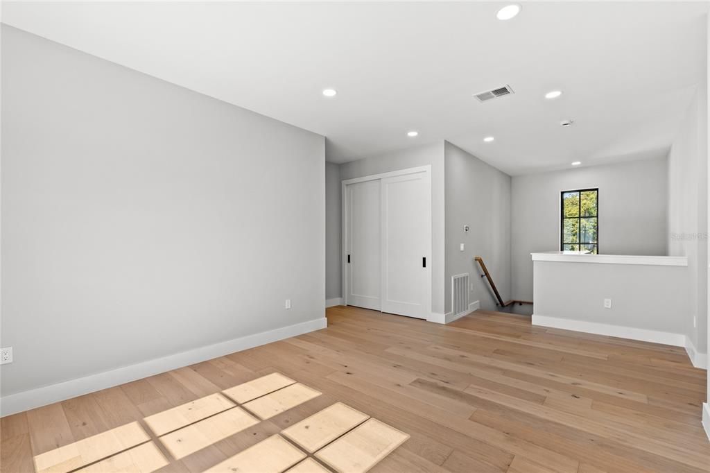 待售: $1,349,000 (5 贝兹, 4 浴室, 3632 平方英尺)